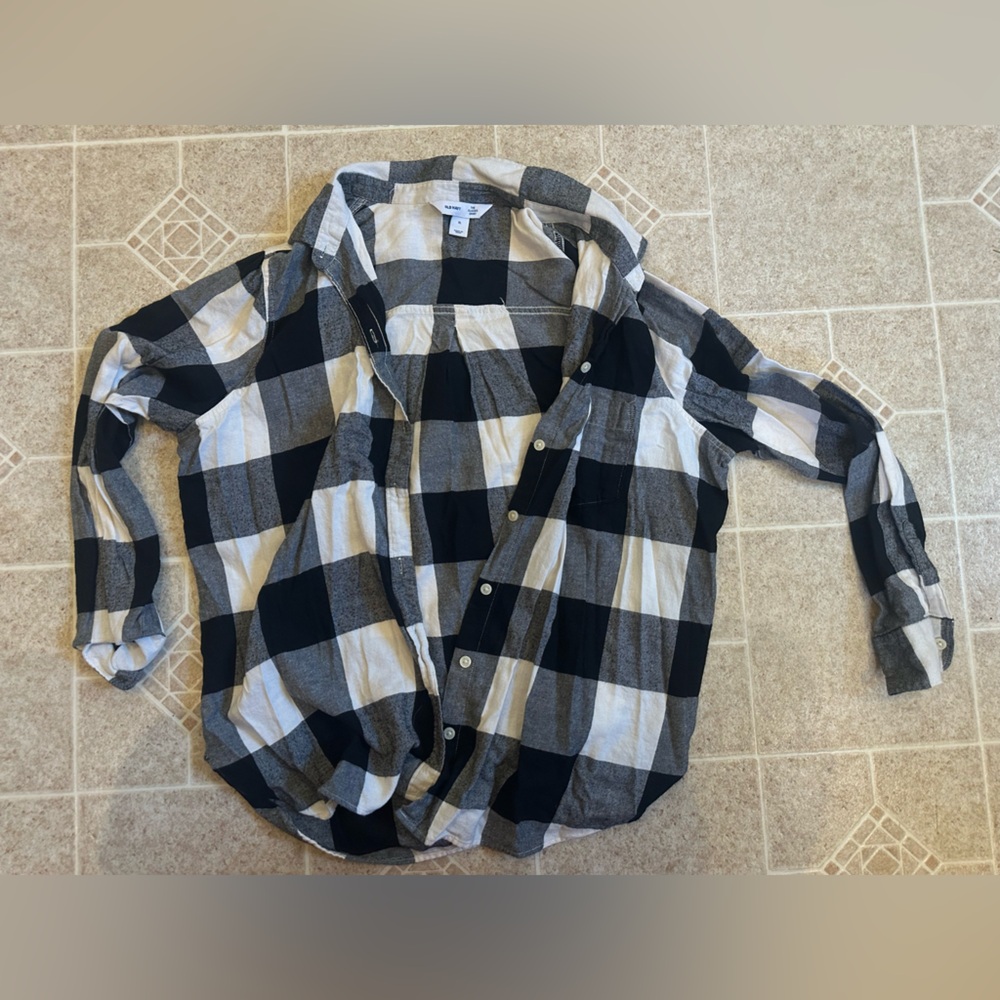Women’s Whire & Black flannel shirt